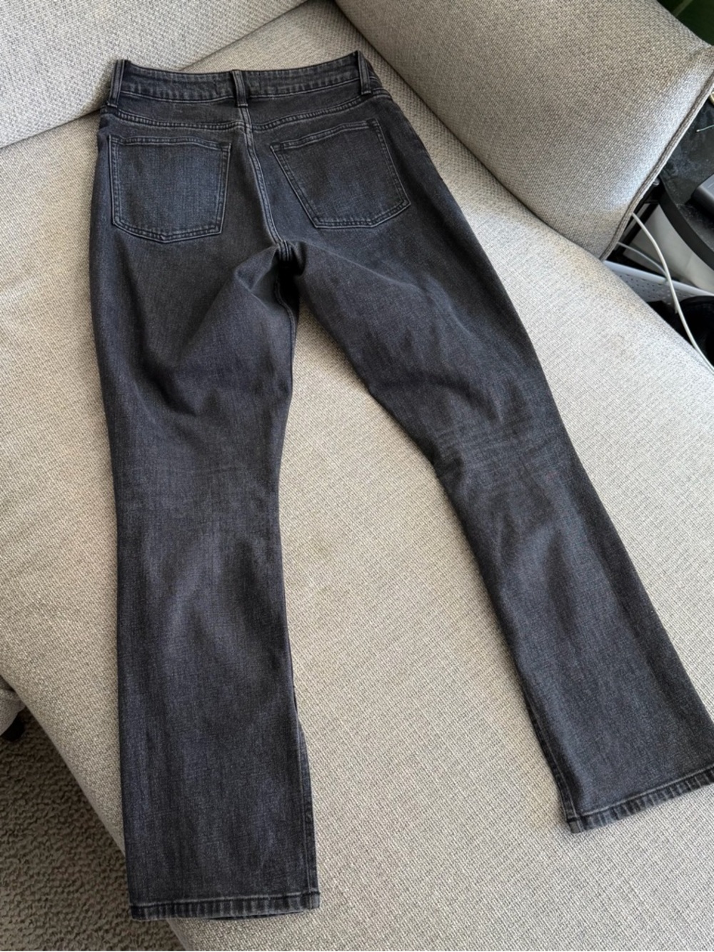 Abercrombie Jeans- “The Skinny” High Rise w/Split Hem- Curve Love-28 SHORT - Picture 2 of 10